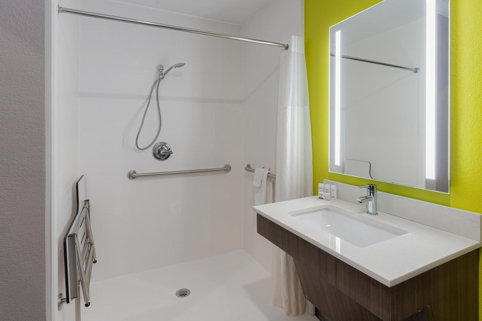 La Quinta By Wyndham Shawnee Otel Dış mekan fotoğraf