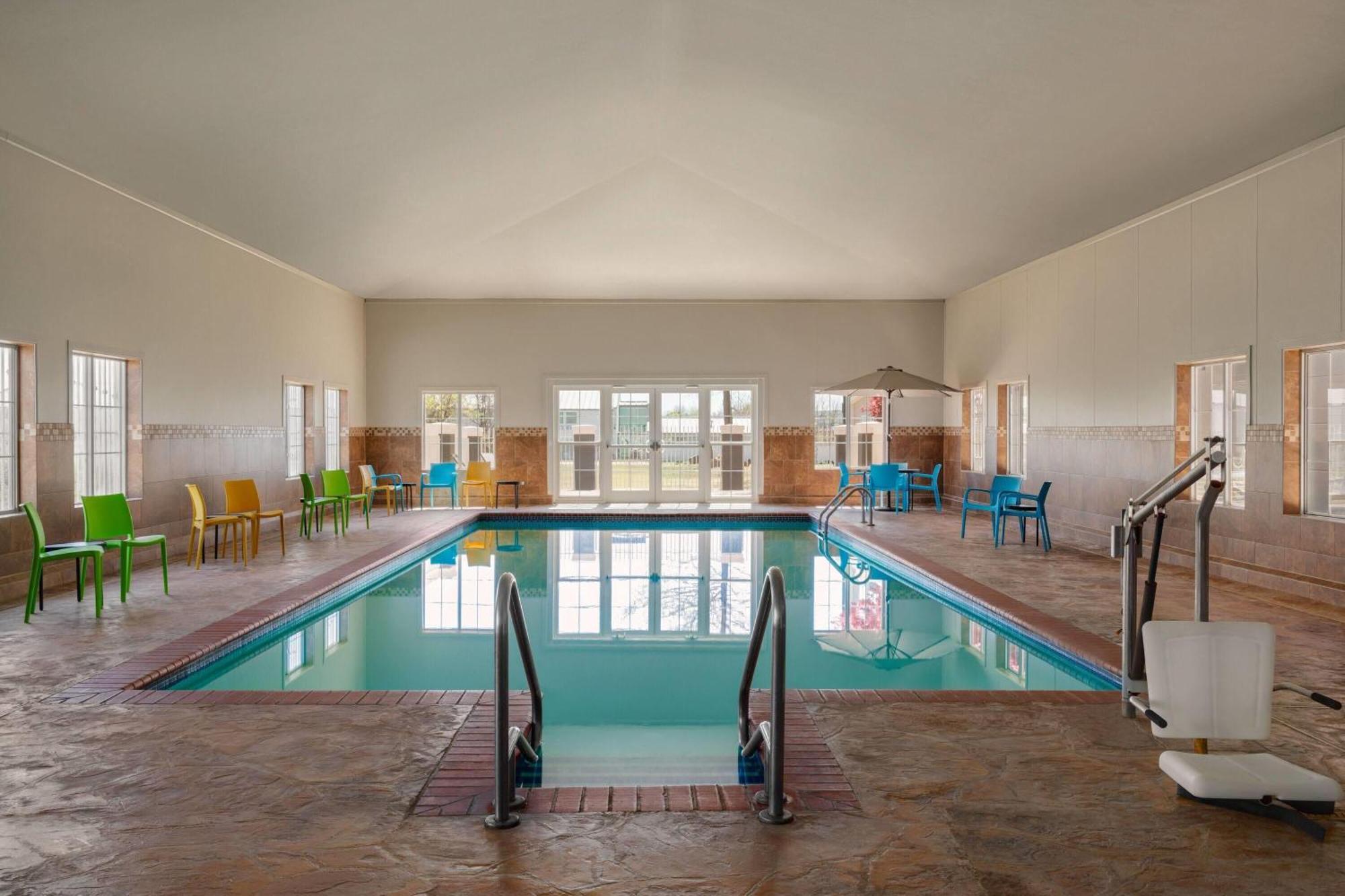 La Quinta By Wyndham Shawnee Otel Dış mekan fotoğraf